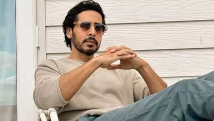 22 फिल्में फ्लॉप, फिर खोली जूस की दुकान! बन बैठा 150 करोड़ रुपये का मालिक, पहचाना?