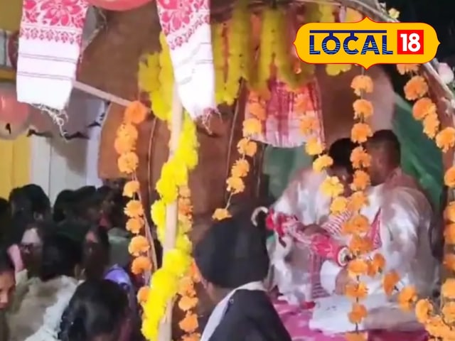 मर्सिडीज नहीं बैलगाड़ी पर निकला दूल्हा! गांव में बजने लगे ढोल-नगाड़े, इस अनोखी शादी की हर जगह हो रही चर्चा